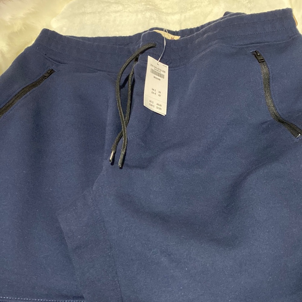 Hollister joggers new with tag